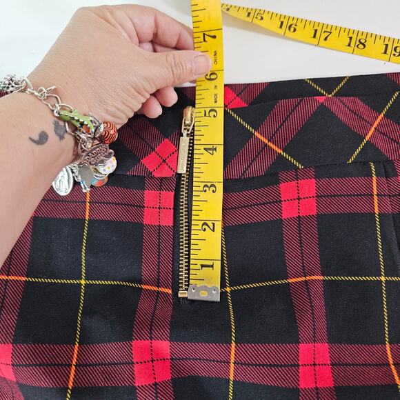 Womens Torrid Betsey Johnson Mini Luxe Ponte Skirt red Plaid Size 3 3X 22-24 NWT - Picture 11 of 14